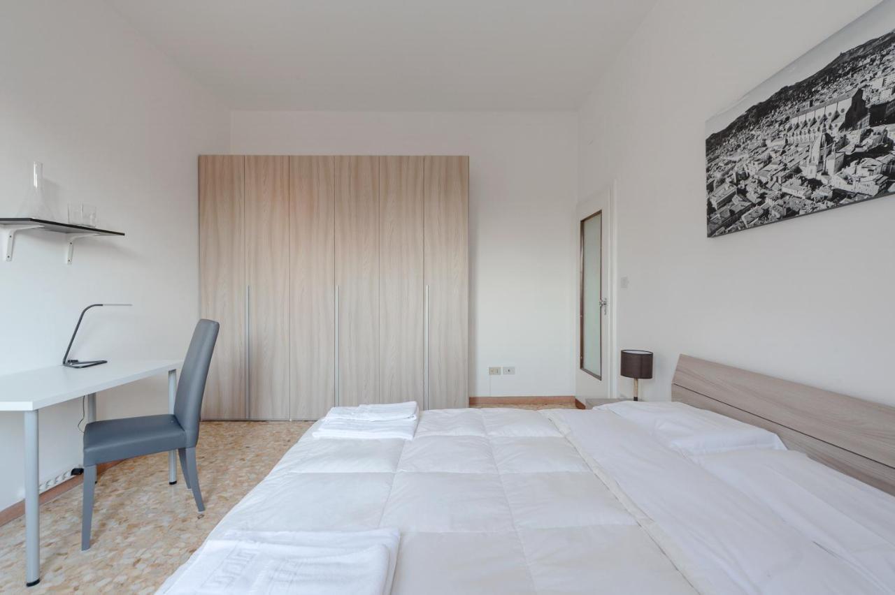 Bright&Cozy C5 Fiera Apartment Bolonia Exterior foto